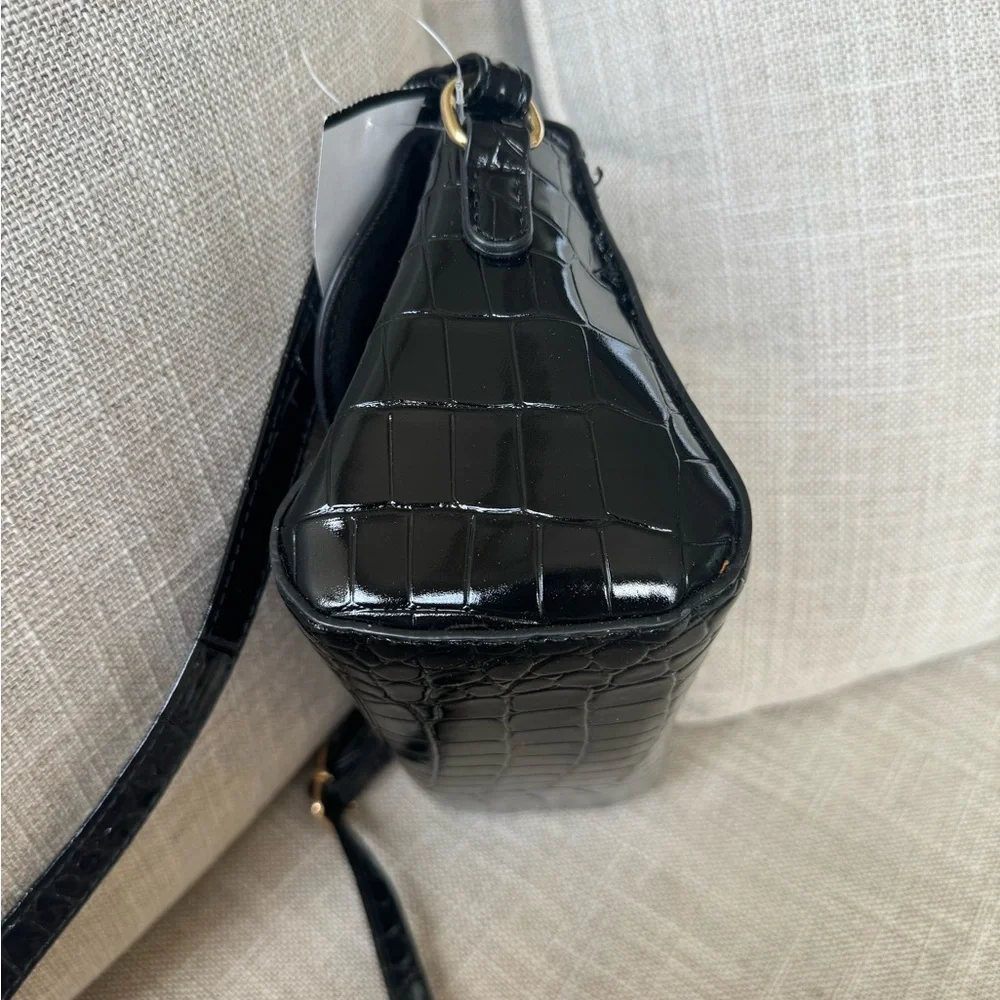 Black croc embossed crossbody bag with top handle - Picture 3 of 10